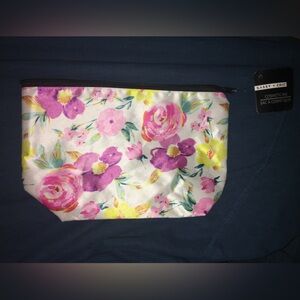 Floral Cosmetic zipper bag NWT!
